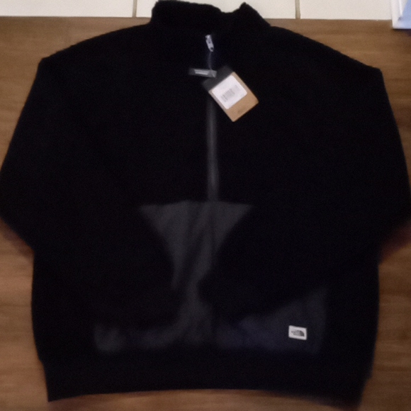 The North Face Other - The North Face pull overhead hoodie..